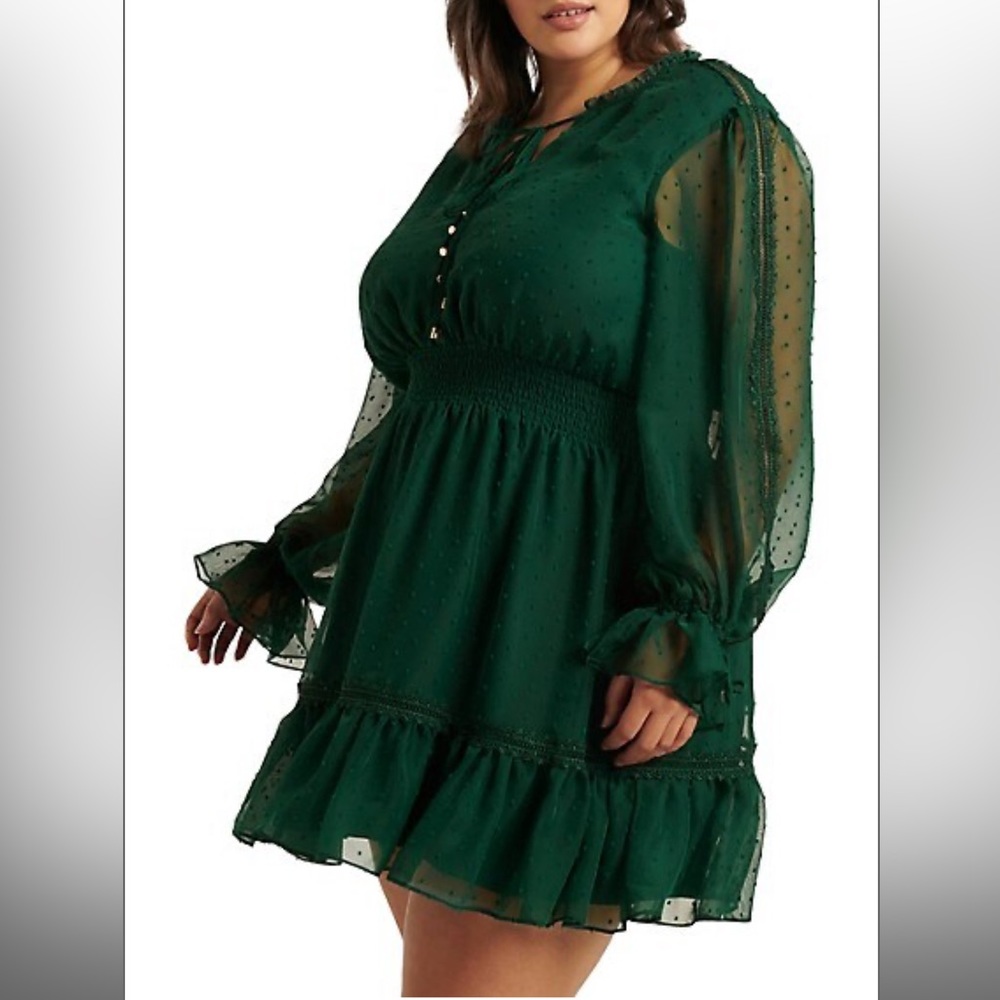NWT Ever New Women’s Beautiful Green Dress